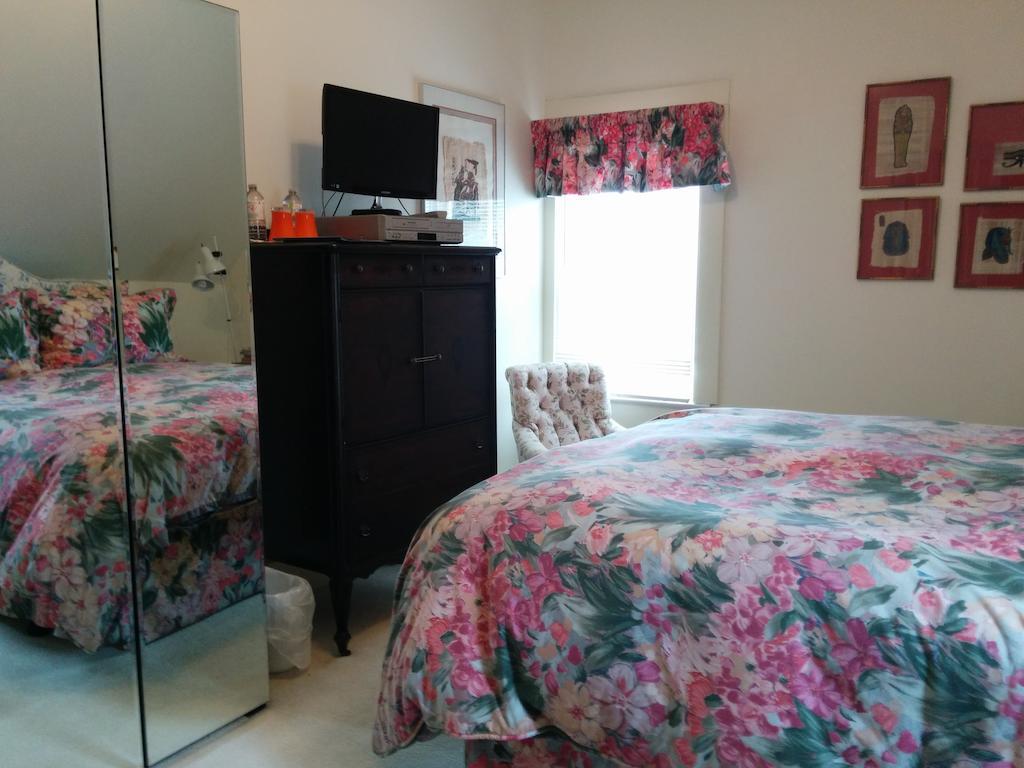 Fairmont House Bed & Breakfast มาโฺฮนเบย์ ห้อง รูปภาพ