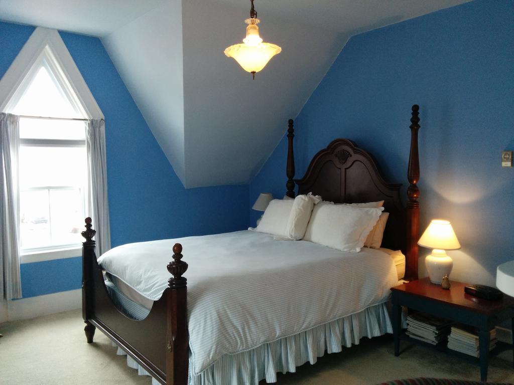 Fairmont House Bed & Breakfast มาโฺฮนเบย์ ห้อง รูปภาพ